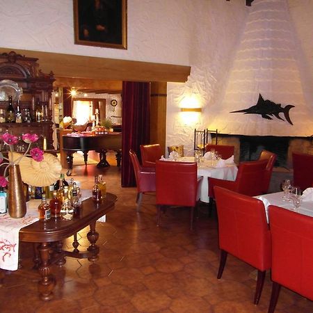 ホテル Castello Bianco ヴァーダーン エクステリア 写真